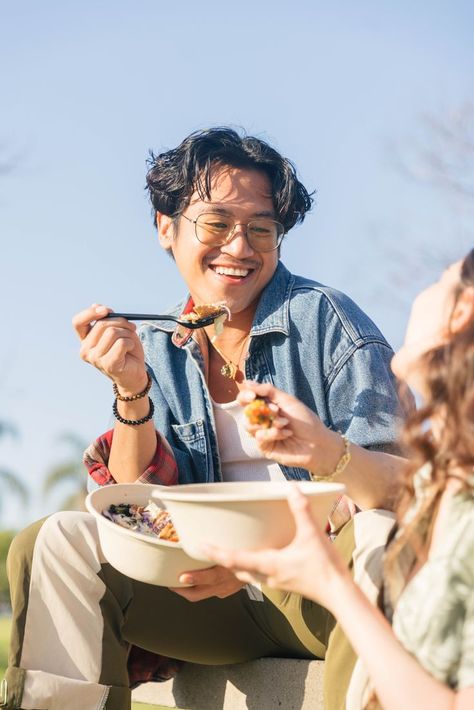 model eating a healthy bowl with friend Eating Photography People, Group Eating Photography, Model Food Photography, Couple Eating Photography, Eating Lifestyle Photography, Food Model Photography, People Sharing Food Photography, Picnic Lifestyle Photography, Food Photoshoot Model