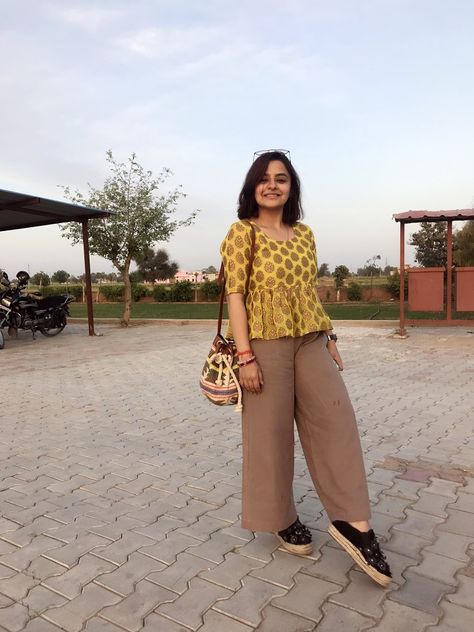 #indianoutfit #outfitinspo #fashion #shorthair #peplumtop #indianoutfit #potlibag #pallazzopants #happypic #stylingtips #yellowtop #outfitoftheday #potd Cotton Short Tops Designs For Jeans, Short Kurti Styling, Short Tops With Jeans Indian, Tunic Outfit Summer, Short Kurtis For Jeans, Short Top Designs, Simple College Outfits, Cotton Dress Pattern, Stylish Kurtis Design