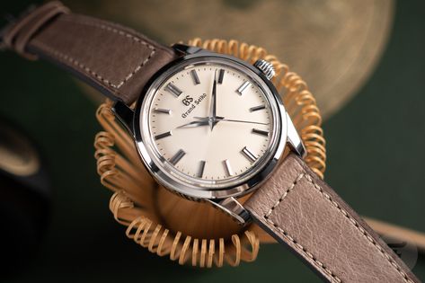 Grand Seiko Sbgw231, Cartier Tank Solo, The Odd Ones Out, Grand Seiko, Seiko Watch, Show Me The Way, Dream Watches, Vintage Omega, Vintage Rolex