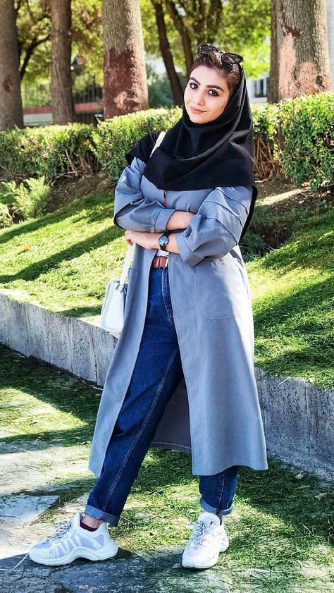 Best Iranian fashion – aroosiman.ir – Medium Manto Iranian, Persian Girl, Iranian Fashion, Persian Fashion, Hijab Fashionista, Tehran Iran, Pakistani Fashion Casual, Iranian Women Fashion, Mode Abaya