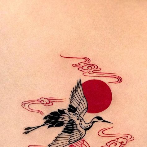 Sandhill Crane Tattoo, Heron Tattoo, Tattoos 2023, Crane Tattoo, Back Tats, Japanese Crane, Red Crown, Red Sun, White Tattoo