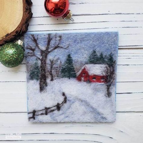 2d Needle Felted Winter Scene! Free Tutorial from Living Felt – Felting Felting Pictures, Red Cabin, Tovad Ull, Christmas Pebble Art, Needle Felting Tutorial, Needle Felting Supplies, Felt Wall Hanging, Needle Felting Diy, Wool Felt Projects