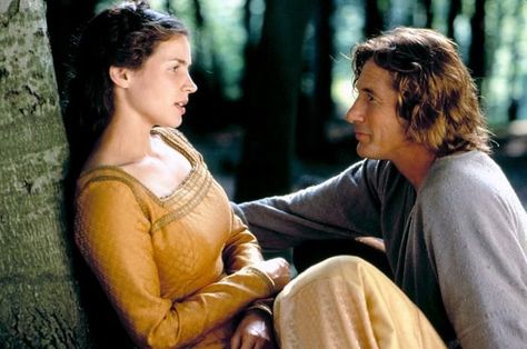 First Knight 1995 - Julia Ormond and Richard Gere Camelot Movie, Lancelot And Guinevere, Morgana Le Fay, Rei Arthur, Julia Ormond, Art Muse, Roi Arthur, First Knight, A Writer's Life