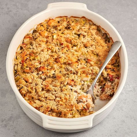 This seafood casserole can be ready in an hour with very little hands-on time. Shrimp, crab, rice and vegetables are baked in a luxurious sauce and topped with bread crumbs. Seafood And Rice Casserole Recipes, Seafood Rice Casserole, Seafood Casserole With Ritz Crackers, Crab And Shrimp Casserole, Baked Seafood Casserole, Shrimp And Rice Casserole, Iowa Recipes, Baked Seafood, Crab Rice