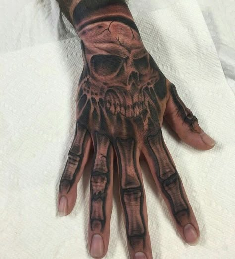 Hand Tattoo Meaning, Back Of Hand Tattoos, Bone Hand Tattoo, Tato 3d, Herren Hand Tattoos, Middle Finger Tattoos, Halloweenský Makeup, Skull Hand Tattoo, Rose Hand Tattoo