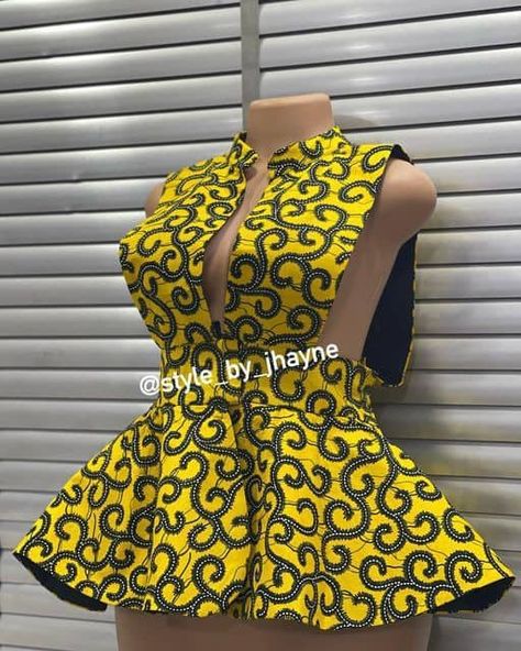 Simple African Print Tops For Women, Ankara Top Styles, African Tops For Women, Simple Dress Styles, African Print Dress Ankara, African Dresses For Kids, African Print Clothing, Best African Dresses, Afrikaanse Mode