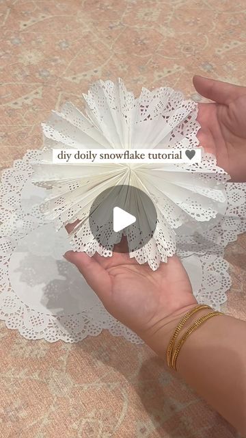 Real Homes on Instagram: "Create super-intricate and impactful last-minute Christmas decoration with a set of sweet DIY doily snowflakes ✨   #myrealhome #diyhomedecor #papersnowflakes #homedecordiy #christmasdecorations #diychristmasdecor #diytutorial" Paper Doily Christmas Ornaments, Paper Doilies Crafts Christmas, Paper Snowflake Ideas, Paper Doily Snowflakes Diy, Paper Snowflake Decorations, Doilie Snowflakes, Doily Snowflakes Diy, Paper Doily Crafts Christmas, Doily Christmas Crafts