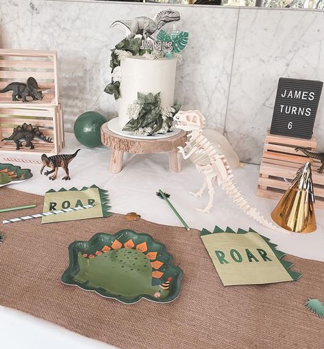 Minimalist Dinosaur Party, Dinosaur Tablescape, Modern Dinosaur Birthday Party, Boho Dinosaur Party, Dinasour Birthday, Melbourne Weather, Dinosaur Birthday Theme, Dino Theme, Dinosaur Themed Birthday Party