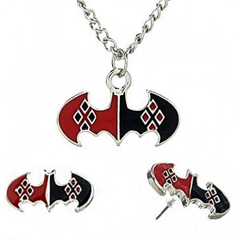 Harley Quinn Pattern on Batman Logo Pendant  Earring Set -- BEST VALUE BUY on Amazon Harley Quinn Necklace, Harley Quinn Jewelry, Harley Quinn Bat, Harley Quinn Merchandise, Dc Jewelry, Black Metal Necklace, Nerd Jewelry, Harley Quinn And The Joker, Pendant Earring Set