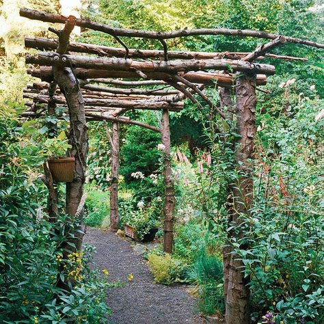 Rustic Arbor, Rustic Pergola, Cheap Landscaping Ideas, Arbors Trellis, Pergola Garden, Garden Posts, Garden Arbor, Samos, Charming Garden