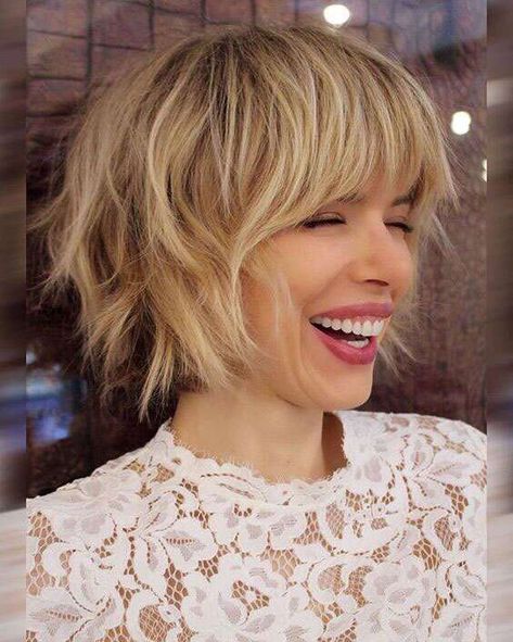 Shaggy Crop Short Choppy Hairstyles, Choppy Hairstyles, Modern Shag Haircut, Dunner Wordend Haar, Short Shaggy Haircuts, Short Shag Haircuts, Short Shag Hairstyles, Shaggy Haircuts, Choppy Bob Hairstyles