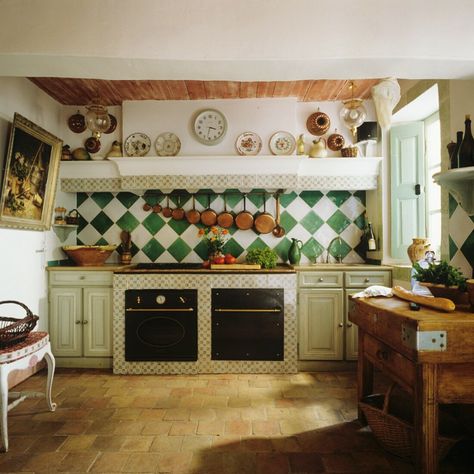 Kitchen With Stone, Country Kitchen Flooring, Country House Kitchen, Stone Floor, Interior Design Images, French Kitchen, Old Kitchen, House Kitchen, Stone Flooring