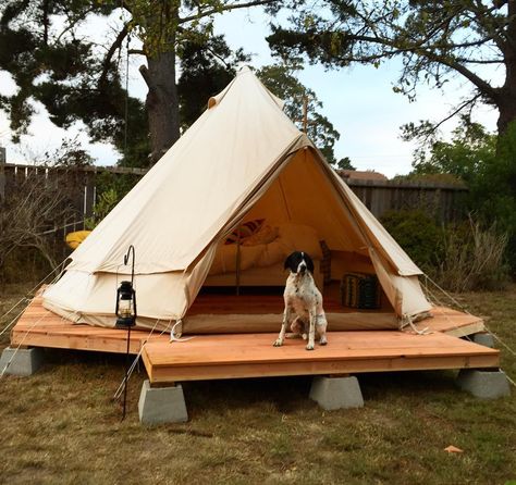 Simple wood platform on cinder blocks...backyard yurt/tent/structure base or deck. Backyard Yurt, Bamboo Tent, Teepee Tent Camping, Tent Structure, Tent Platform, Backyard Tent, Yurt Tent, Auto Camping, Bell Tents