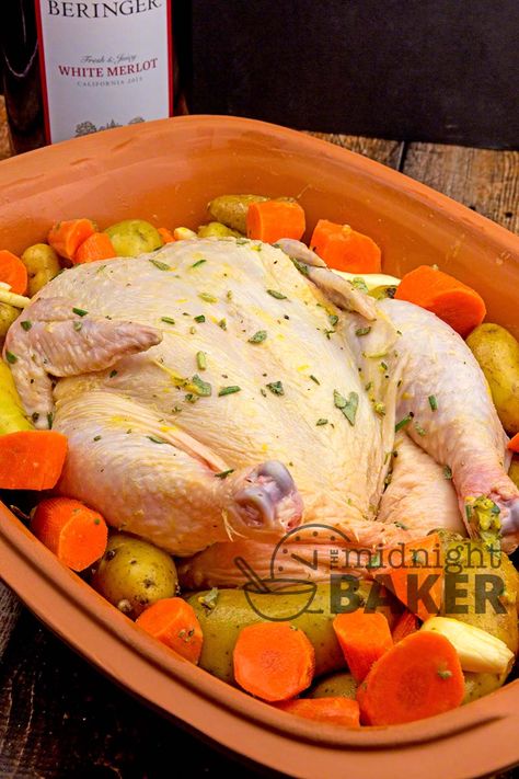 A clay pot is the secret to this succulent chicken and the natural way to cook with less fat! Clay Roaster Recipes, Roast Chicken Whole Dutch Oven, Romertopf Clay Pot Recipes Chicken, Clay Pot For Cooking, Roast Whole Chicken In Oven Bag, Clay Pot Cooking Recipes, Roaster Recipes, Cooking Pork Roast, Chicken Rice Recipes