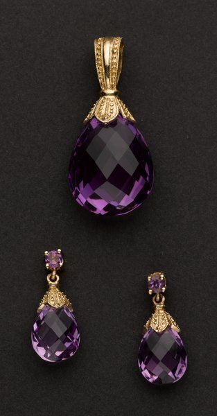 Estate Jewelry:Earrings, Amethyst Pendant & Earrings. ... Bijoux Art Nouveau, Black Beaded Jewelry, Gold Bride Jewelry, Purple Jewelry, Bridal Gold Jewellery Designs, Gold Jewellery Design Necklaces, Jewelry Design Earrings, Gold Earrings Designs, Gold Necklace Designs