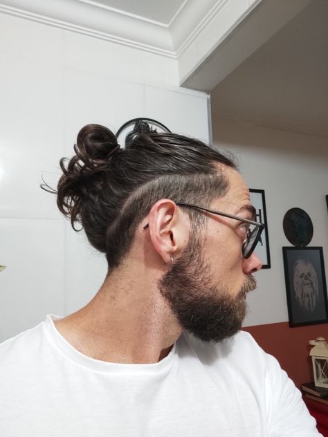 Shaved Sides Manbun, Man Bun With Shaved Sides, Mens Long Hair Undercut Shaved Sides, Man Bun Shaved Sides, Manbun Undercut Fade, Long Hair Shaved Sides Men, Long Hair Undercut Mens, Long Hair Undercut, Mens Long Hair Undercut