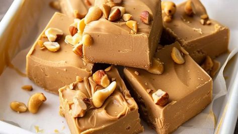 Penuche Fudge - Unforgettable and Easy Treat Caramel Fudge Recipe, Penuche Fudge, Easy Treat, Caramel Fudge, Fudge Recipe, Easy Treats, Caramel Flavoring, Food Words, Fudge Recipes