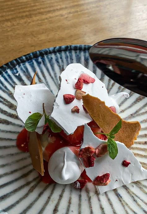 Eton Mess — Chef Thom Bateman Great British Chefs Desserts, Strawberry Shortcake Plated Dessert, Strawberry Eton Mess, Dessert Fine Dining, Pastry Plating, Fine Dining Dessert, Cake Plating, Eton Mess Dessert, Thom Bateman