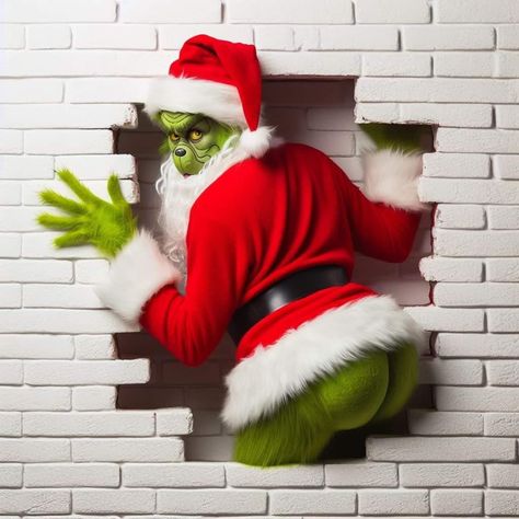 Thick Grinch, Minnie Mouse Cricut Ideas, Funny Christmas Wallpaper, Grinch Images, Grinch Quotes, Cricut Projects Easy, Christmas Door Decorating Contest, Christmas Wallpaper Backgrounds, Christmas Flyer