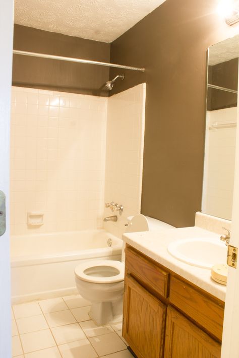 Bathroom Facelift Before And After, Townhouse Before And After, Duplex Remodel Before After, Old Townhouse Renovation, Old Bathroom Remodel Before And After, 90s Home Update Before And After, Townhouse Renovation Before And After, Bathroom Makeover Before And After, Condo Renovation Before And After