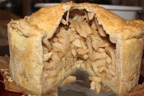 Mile High Apple Pie Mile High Apple Pie Recipe, Mile High Pie, Mile High Apple Pie, Fancy Baking, Kettle Kitchen, Dessert Pie Recipes, Savory Tart, Favorite Pie, Delicious Donuts