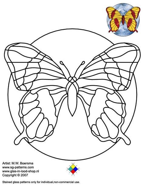 Stained Glass Patterns by Jillian Stained Glass Quilt, Stained Glass Patterns Free, Butterfly Quilt, Stained Glass Pattern, Stained Glass Butterfly, Art Stained, Stained Glass Crafts, Butterfly Drawing, Glass Pattern