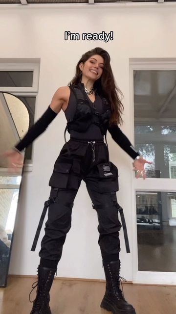 Tactical Outfit Aesthetic Women, Women Tactical Outfit, Nevstudio Outfits, Cute Combat Outfits, Parkour Outfit Women, Woman Combat Outfit, Tech Wear Outfits Women, Tech Wear Women Outfits, Women Combat Outfit