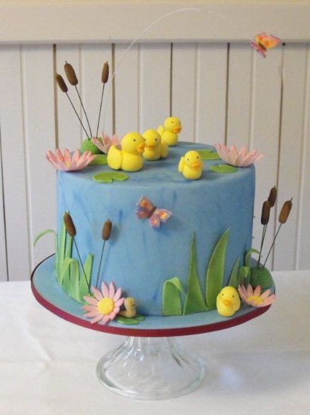 Duck Pond Cake...  I love this cake, then again i love rubber duckies Duck Birthday Theme, Pond Cake, Duck Cake, Duck Birthday, 2 Birthday Cake, Duck Pond, Pecan Pie Recipe, Delicious Cakes, Crazy Cakes