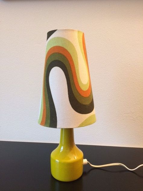 1970s Lamp, 70s Table, Mcm Lamp, 70s Room, Table Lamp Mid Century, 70s Interior Design, Colorful Chandelier, 70s Interior, 1970s Design