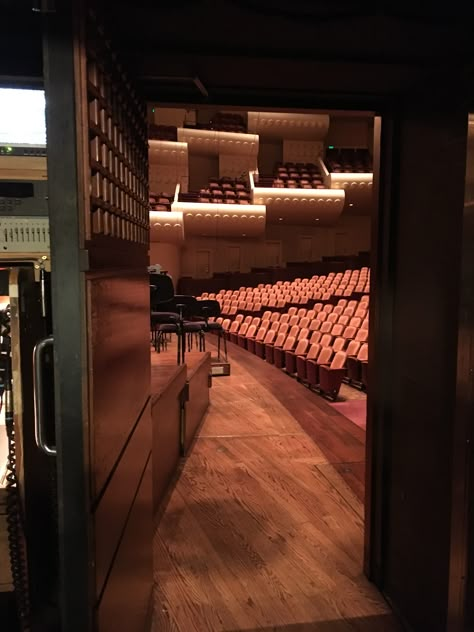 Backstage at Davies Symphony Hall Classical Singer Aesthetic, Music Composer Aesthetic, Show Choir Aesthetic, Music Major Aesthetic, Music Teacher Aesthetic, Music School Aesthetic, Music Student Aesthetic, Symphony Aesthetic, Choir Aesthetic