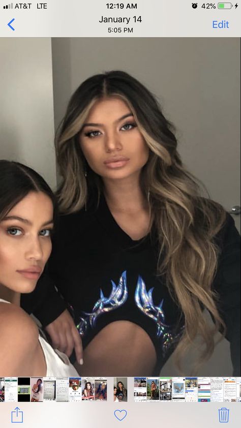 Cute Hair Colors For Latinas, Dyed Hair For Tanned Skin, Long Brown Hair With Blonde Front Pieces, Hair Color For Light Skin Latina, Brunette Hair With Highlights And Curtain Bangs, Black Hair Balayage Ideas, Black Hair With Light Front Pieces, Hispanic Highlights Hair, Black Hair With Highlights And Money Piece