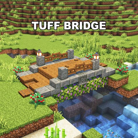 Wooden Minecraft Bridge, Oak Bridge Minecraft, Minecraft Skyblock Island Ideas, Minecraft Round House, Minecraft Bridge Design, Minecraft Boat, Minecraft Bridge, Minecraft Cottage, Cool Minecraft Creations