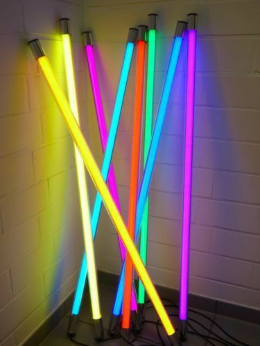 Neon Room Decor, Stage Lighting Design, Neon Room, Neon Aesthetic, Glow Party, Neon Party, Gym Design, Neon Art, Room Setup