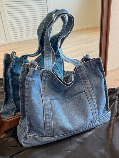 Ropa Upcycling, Sac Tote Bag, Denim Bag Diy, Jean Purses, Denim Crafts Diy, Handbags For School, Blue Jeans Crafts, Denim Handbags, Bag Women Fashion