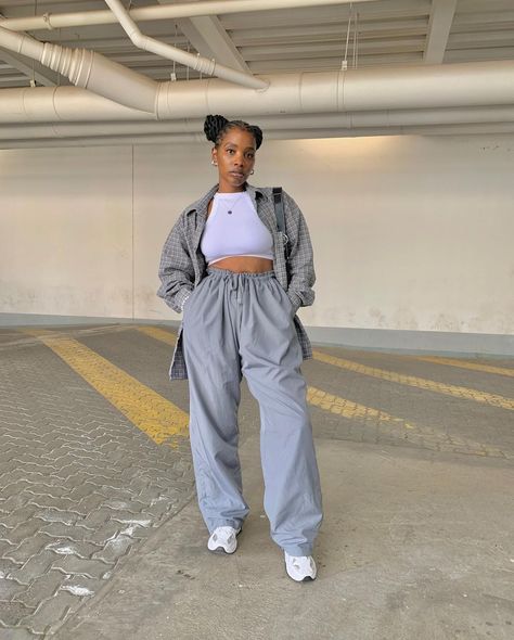 Baggy Sweatpants Outfit, Campus Fits, Street Wear Outfits, Cute Modest Outfits, Baggy Sweatpants, Sweatpants Outfit, Uni Outfits, Fashionable Clothes, Teenage Fashion