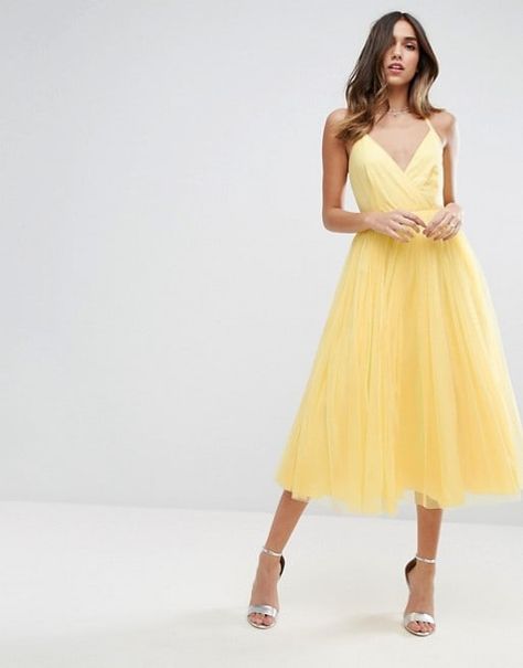 July Wedding Guest Attire Ideas: New Dresses to Wear This Month! Light Yellow Midi Dress, Tulle Wedding Guest Dress, Light Yellow Dress Outfit, Bridesmate Dresses, Yellow Dress Midi, Yellow Tulle Dress, Yellow Wedding Guest Dresses, Dress Midi Party, Light Yellow Dress