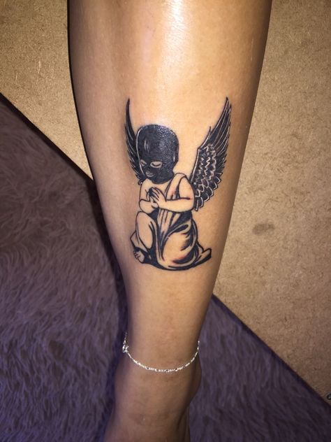 Angel Tattoo On Neck For Women, Gangsta Angel Tattoo, Black Angel Tattoo, Angel Tattoo For Women, First Tattoo Ideas, Money Tattoo, Mommy Tattoos, Pretty Hand Tattoos, Anklet Tattoos