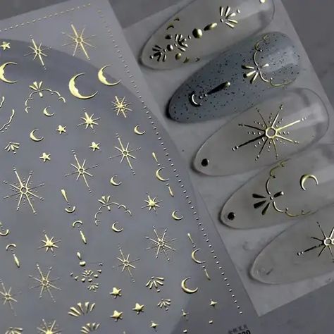 Art Soleil, Star Nail Art, Manicure Gel, Nail Art Stickers Decals, Nail Art Sticker, Sun Moon Stars, Diy Nail Art, Gold Sun, Design Nail