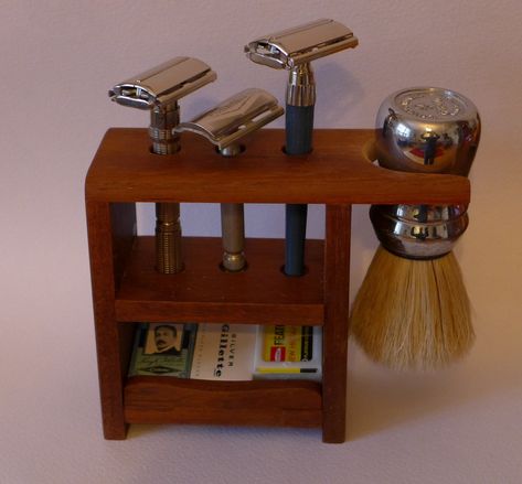 https://flic.kr/p/DMs72d | Handmade razor stand | Teak wood. Vintage gillette safety razors, Omega brush and cartridges with safety blades. Hygiene Cabinet, Safety Razor Stand, Shaving Stand, Razor Stand, Wooden Tool Boxes, Vintage Shaving, Wet Shave, Shaving Accessories, Utensil Organization