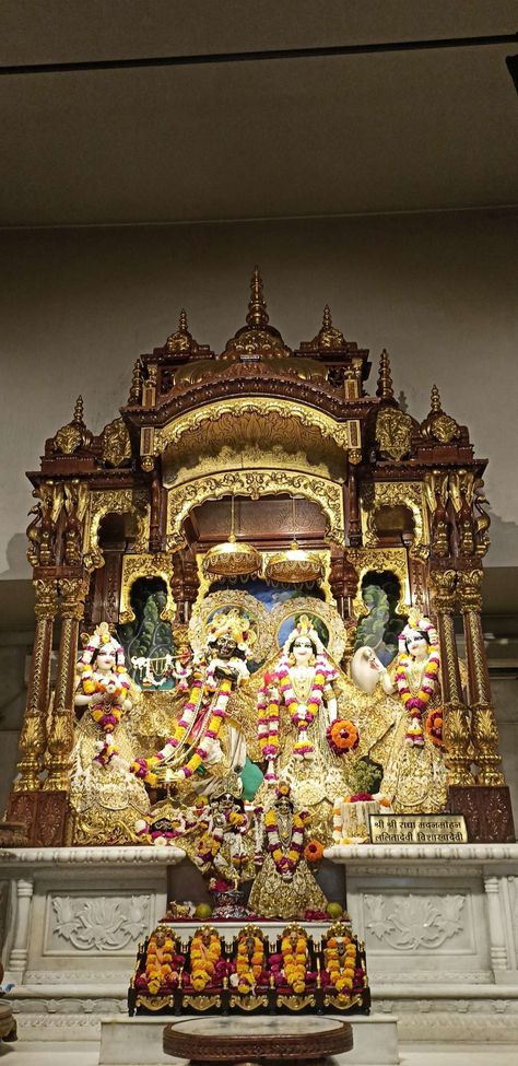 iskcon temple Ujjain , Radha Krishna temple Iscon Temple Radha Krishna Ahmedabad, Iskon Temple Ujjain, Krishna Temple Aesthetic, Radha Krishna Instagram Story, Krishna Temple Snap, Iskcon Temple Vrindavan, Iskon Temple Snap, Iscon Temple Radha Krishna Hd, Iscon Temple Vrindavan