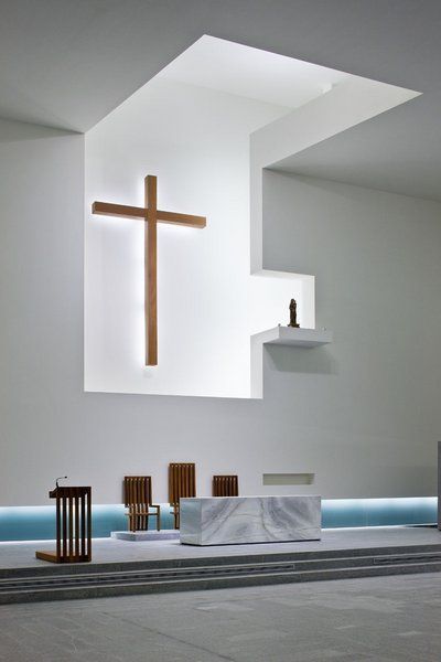 Modern Church Interior, Contemporary Church Design, Church Design Architecture, Church Building Design, Church Interior Design, Church Inspiration, Church Furniture, Modern Church, Church Stage Design