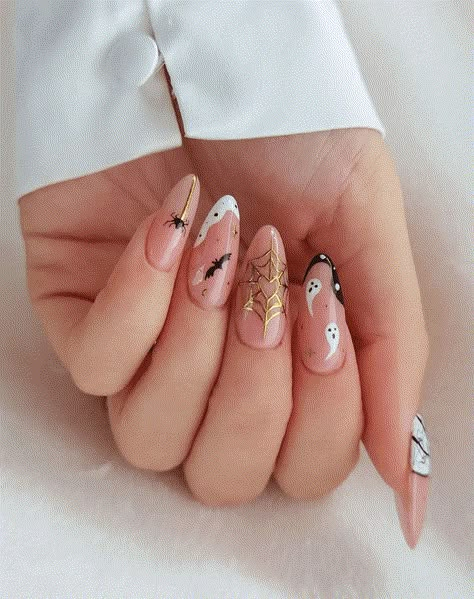 Nail Art Halloween, Holloween Nails, Chic Nail Designs, Spooky Chic, Cute Halloween Nails, October Nails, Nagel Tips, Gel Mani, Her Nails