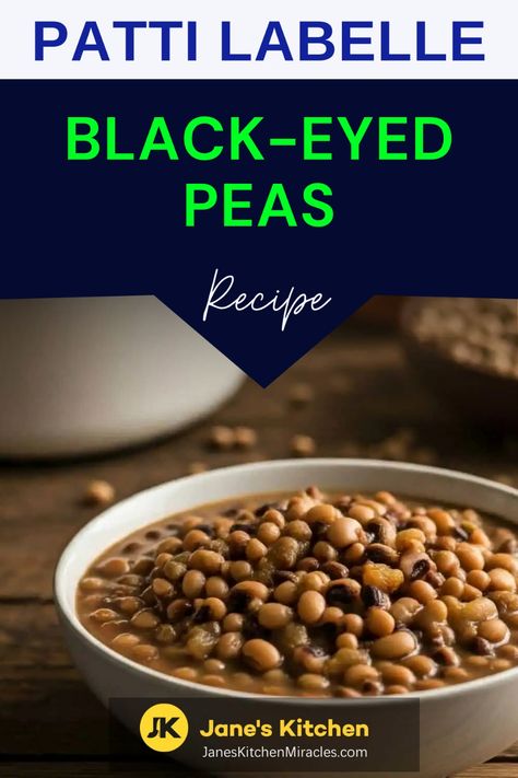 Black eyed peas in a bowl Southern Vegetables, Patti Labelle Recipes, Blackeyed Peas, Black Eyed Peas Recipe, Smoked Turkey Legs, Savory Ham, Creamy Peas, Patti Labelle, Peas Recipe