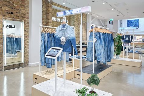 Pants Display, Workshop Desk, Upholstered Window Seat, Levis Store, Jeans 2022, Store Plan, Store Experience, Travel Retail, Soho London