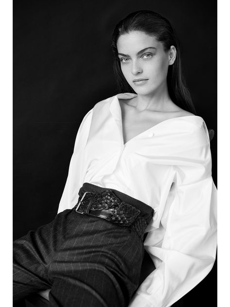 FENNA RICKEN - Elite Spain Linen Kimono, Elite Model Management, Big Collar, Women Artisans, Collar Shirt, White Shirts, Kiev, Collar Shirts, Shirt Outfit