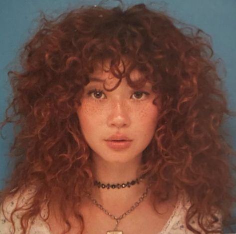 Curly Ginger Hair, The Wet Look, Hairstyle Easy, Red Curly Hair, Curly Hair With Bangs, Hair With Bangs, Dye My Hair, Hair Dye Colors, Hair Reference