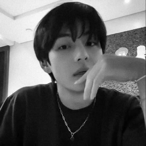 Bts Black And White, Bts Jungkook Birthday, Jungkook Funny, Slow Dance, Army Girlfriend Style, Kim Taehyung Wallpaper, Daegu, Dear God, Foto Jungkook