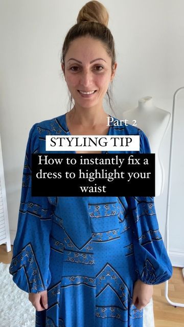 Roberta - The Sustainable Fashion Stylist London on Instagram: "STYLE TIP Part 2 // Instantly show off your waist with this no-sew trick Cinch in your dress to highlight the smallest part of your waist and show off those curves! 📌 This styling hack works on all body shapes, but is but useful for those with curves and tiny waists. All you need is a hair band, and a little patience as you may need to readjust to get the perfect position 🥰 Will you try it? Don’t forget to tag me so I can s How To Cinch Waist On Dress, How To Tighten Dress Waist, Sustainable Wardrobe, Celebrity Style Icons, Instagram Style, Clothing Hacks, On Repeat, Petite Fashion, Styling Tips