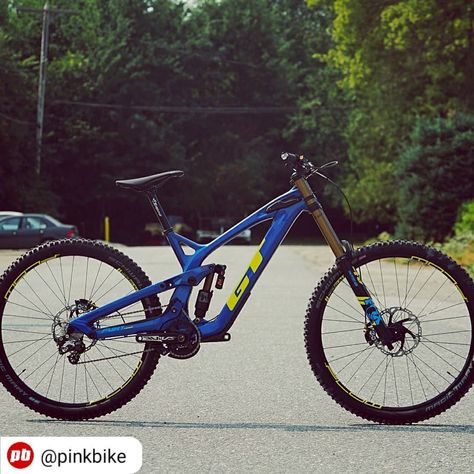 The new GT Fury Credits▶@pinkbike #mtb #mtblife #dhmtb #downhill #downhillmtb #bikeride #bicycle #awesome #amazing #downhillrepost… Trail Mtb, Gt Bicycles, Gt Bikes, Adrenaline Sports, Car Transporter, Downhill Mtb, Bike Mountain, Mtb Bike Mountain, Bike Mtb