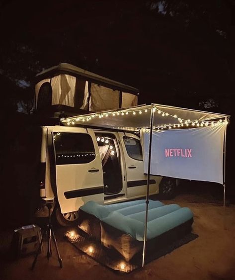 Tenda Camping, Travel Camper, Bus Living, Kombi Home, Campervan Life, Van Life Diy, Campervan Interior, Bus Life, Camper Makeover